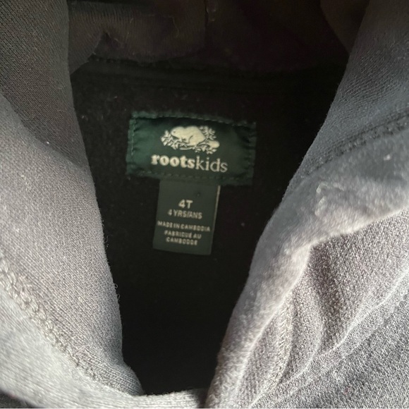 ROOTS Toddler unisex hoodie 4T - Picture 3 of 4